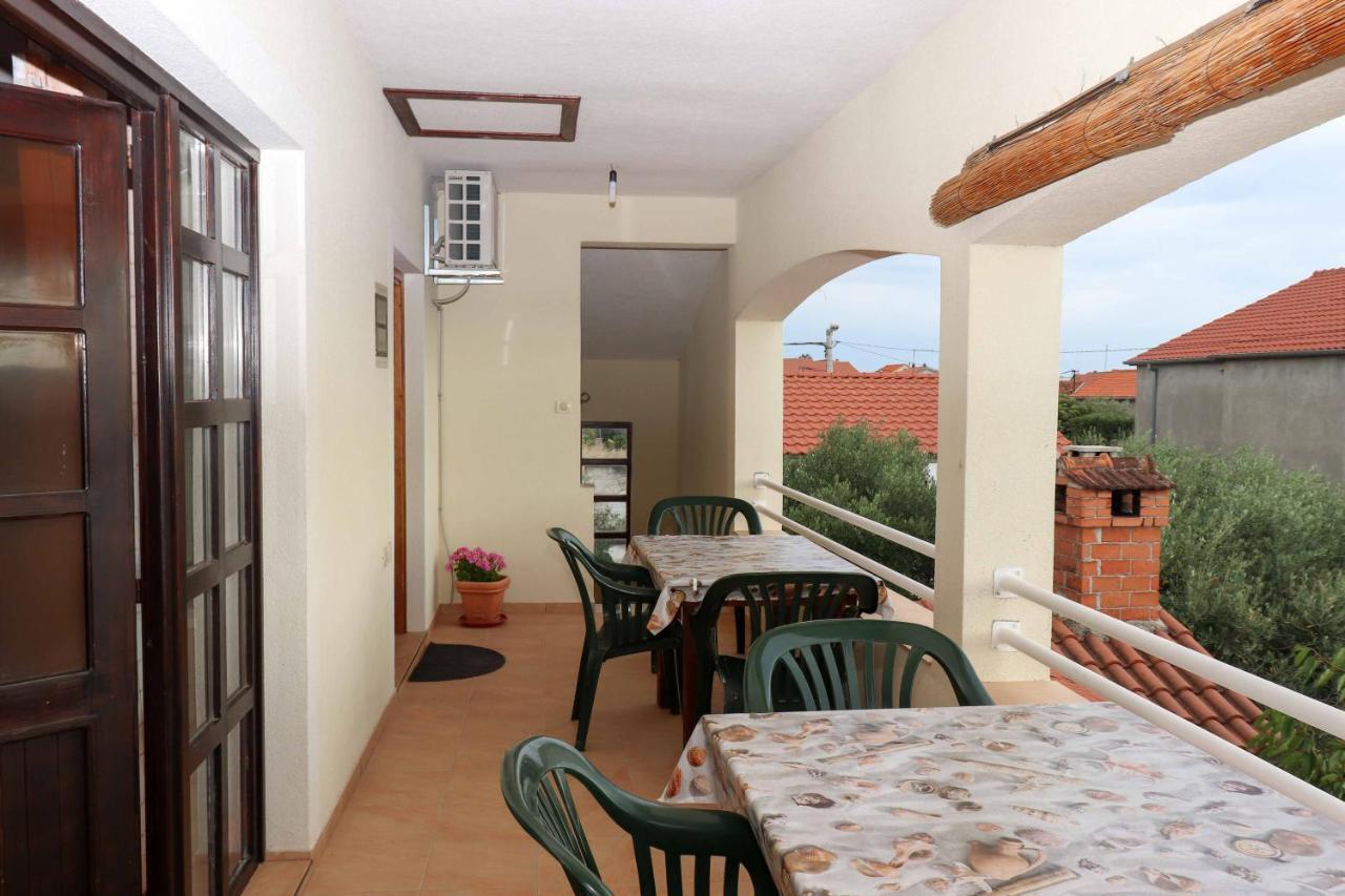 Apartment Maslina Bibinje Eksteriør billede